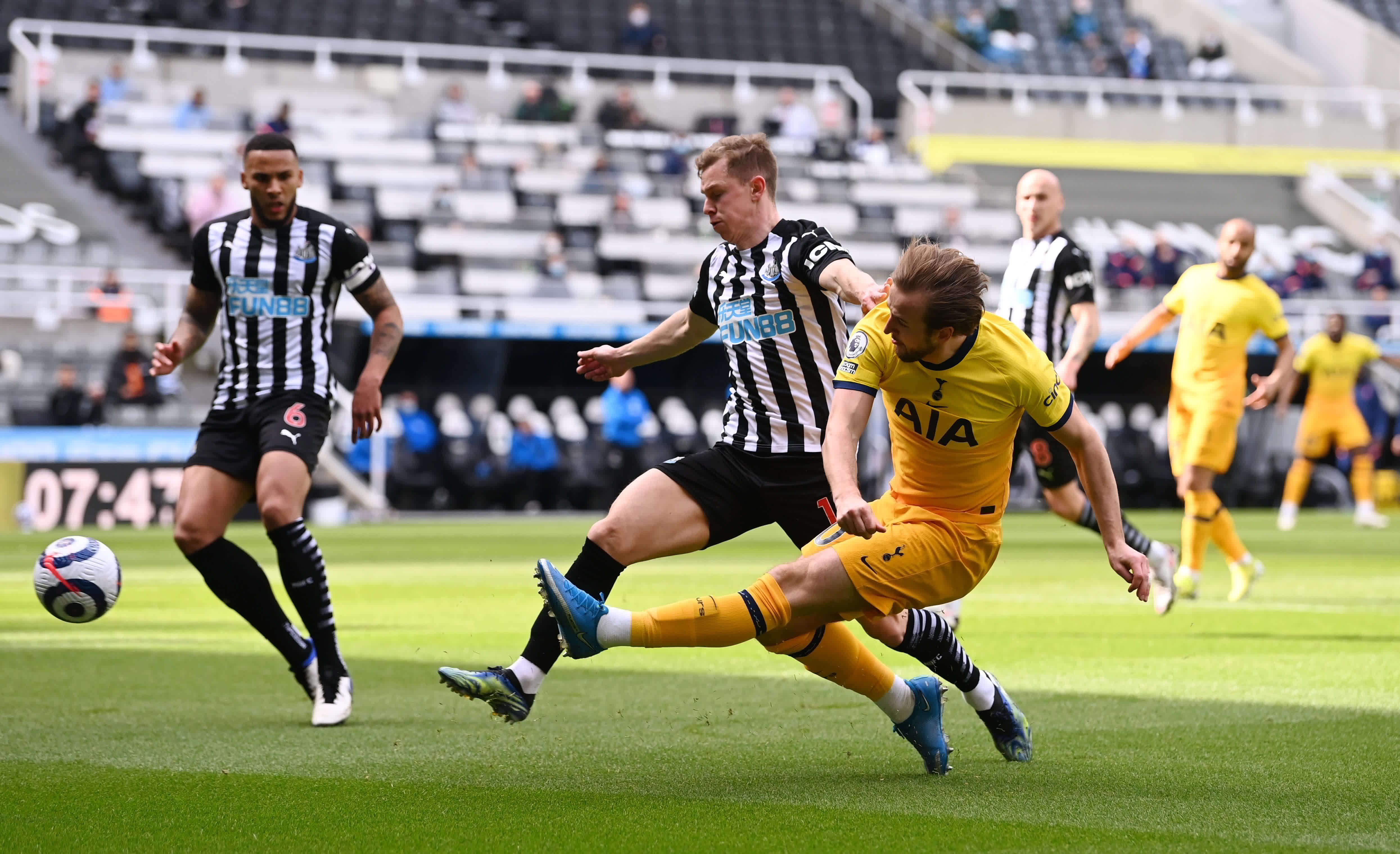 里的作用 里的作用